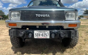Toyota-4runner-sr5-1990-grey-1