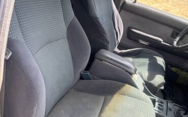 Toyota-4runner-sr5-1990-grey-10