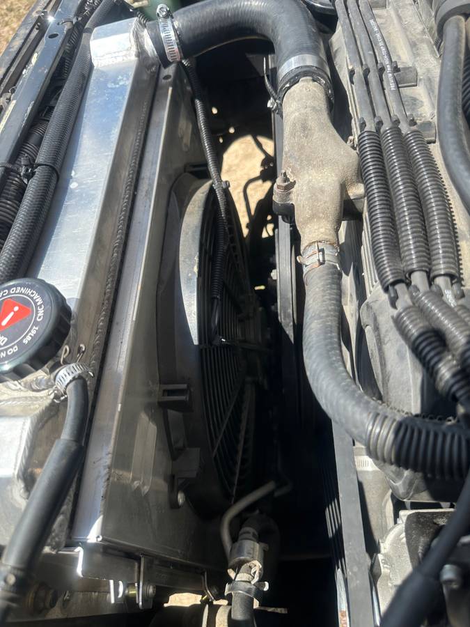 Toyota-4runner-sr5-1990-grey-18