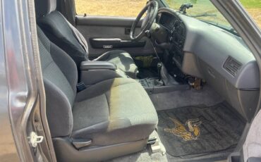 Toyota-4runner-sr5-1990-grey-8