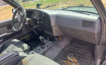 Toyota-4runner-sr5-1990-grey-9