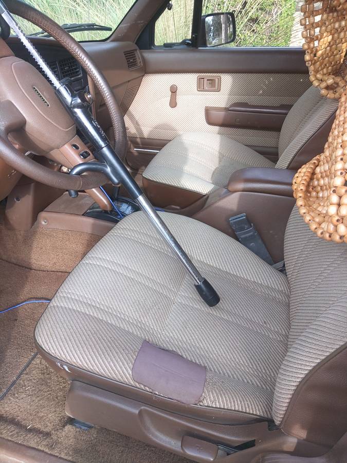 Toyota-4runner-sr5-4wd-1991-brown-2