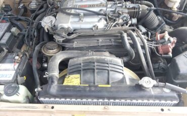 Toyota-4runner-sr5-4wd-1991-brown-9