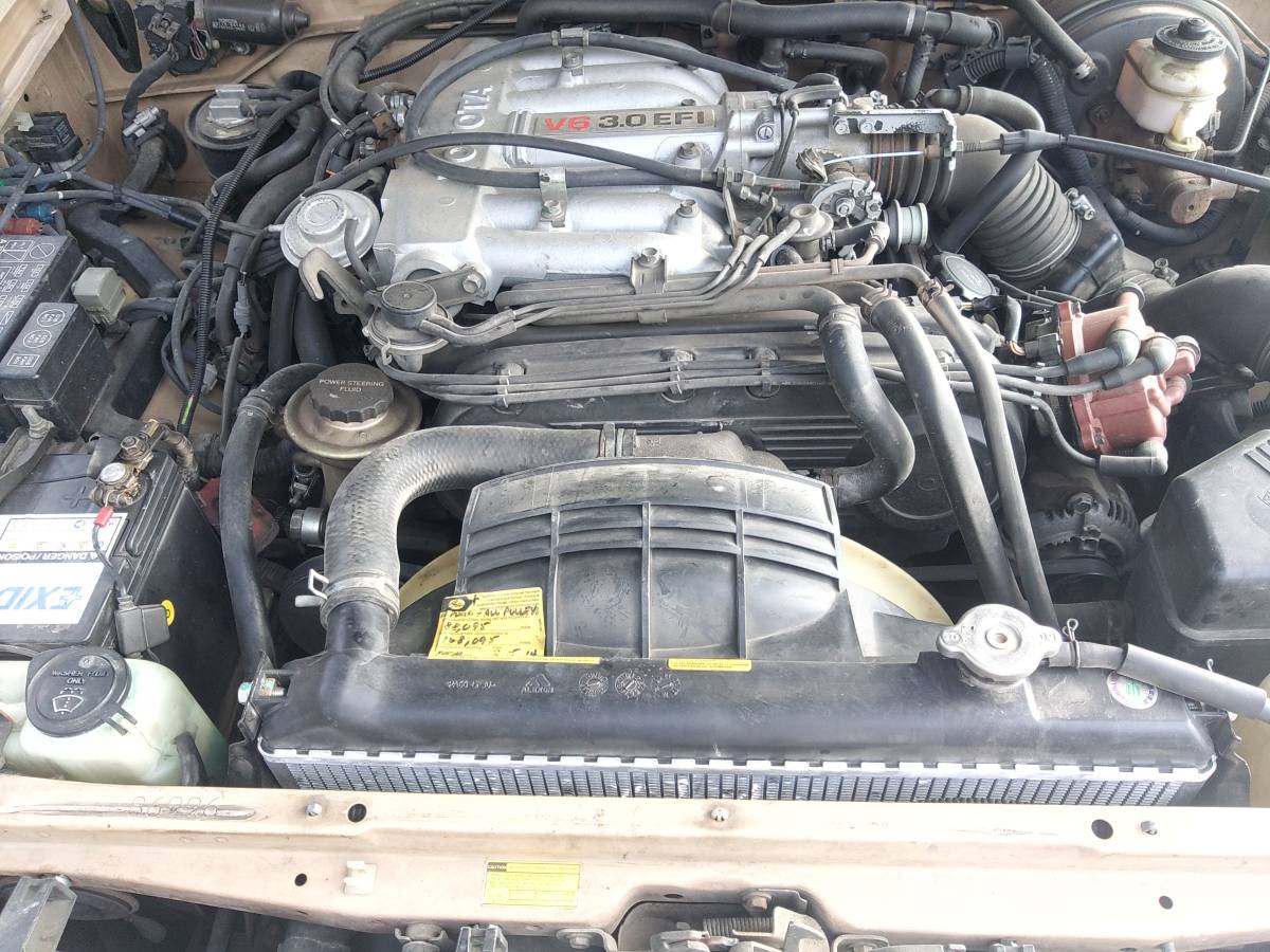 Toyota-4runner-sr5-4wd-1991-brown-9