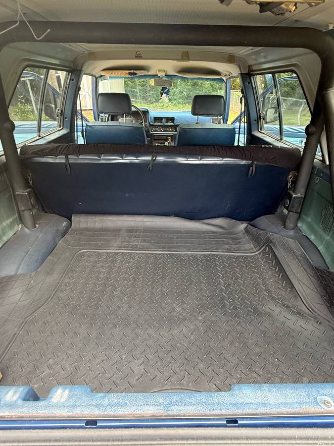 Toyota-4runner-sr5-4x4-1986-blue-8