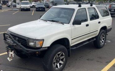 Toyota-4runner-sr5-4x4-1992-white-13