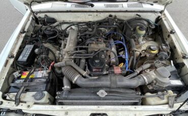 Toyota-4runner-sr5-4x4-1992-white-20
