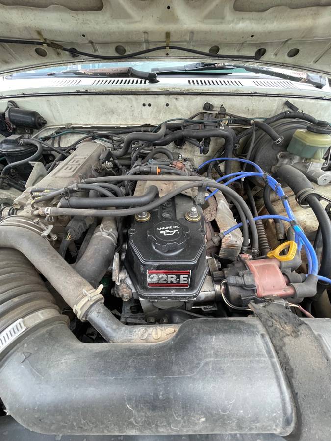 Toyota-4runner-sr5-4x4-1992-white