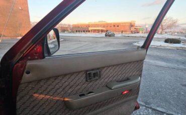 Toyota-4runner-sr5-4x4-1994-red-8