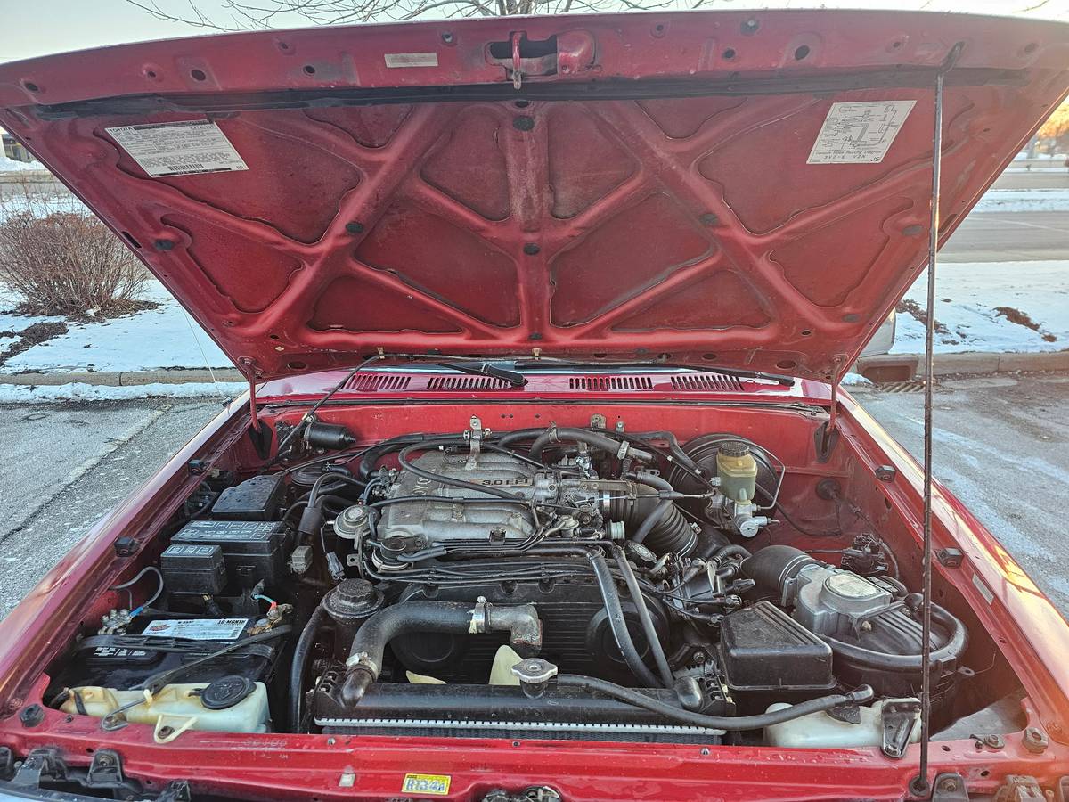 Toyota-4runner-sr5-4x4-1994-red-9