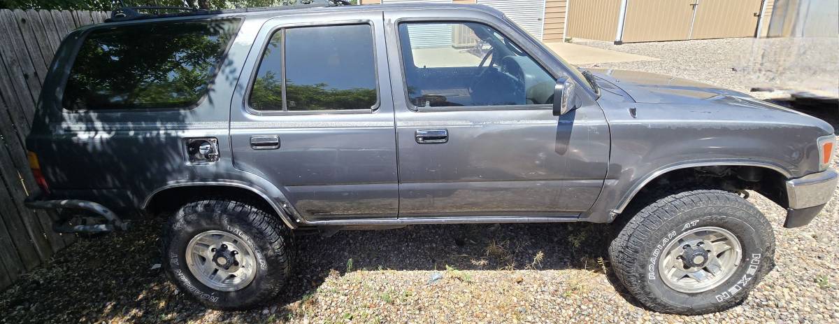 Toyota-4runner-sr5-4x4-1995-5