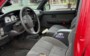 Toyota-4runner-sr5-sport-utility-4d-1994-6
