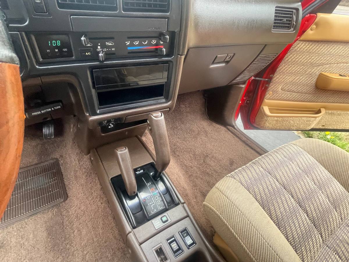 Toyota-4runner-sr5-v6-4x4-1992-13