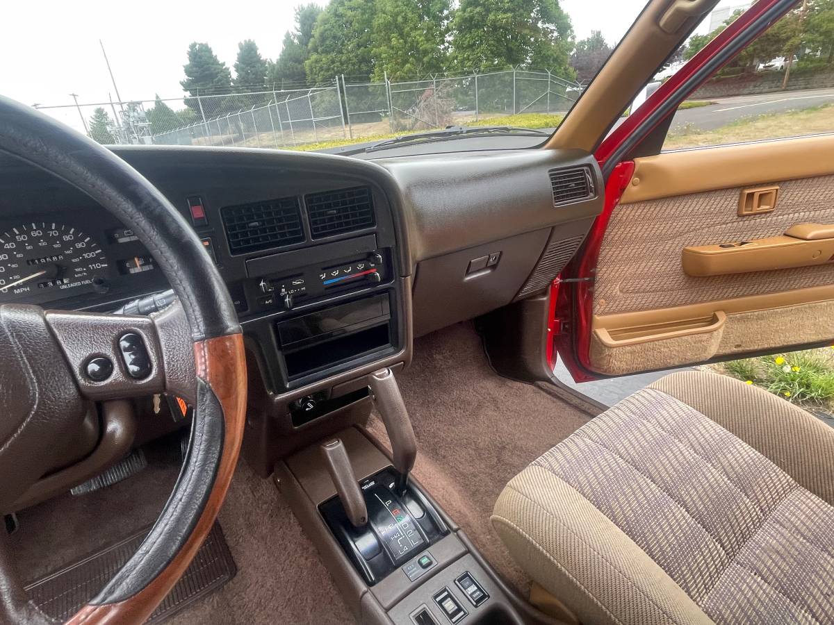 Toyota-4runner-sr5-v6-4x4-1992-14