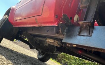 Toyota-4x4-truck-1983-red-10