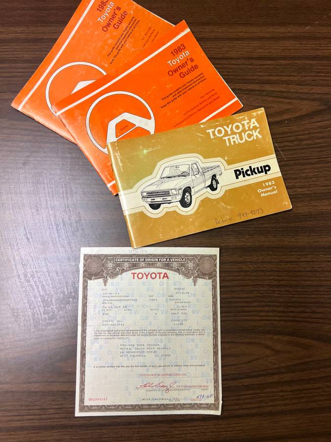 Toyota-4x4-truck-1983-red-20