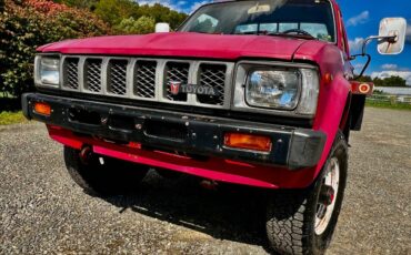 Toyota-4x4-truck-1983-red-6