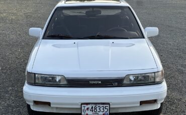 Toyota-Camry-1988-Wagon-2
