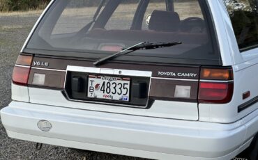Toyota-Camry-1988-Wagon-6