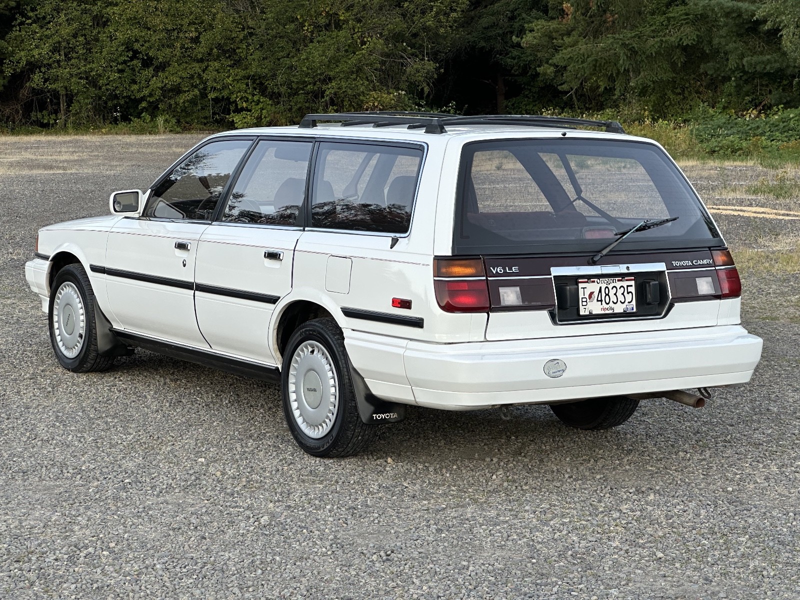 Toyota-Camry-1988-Wagon-7