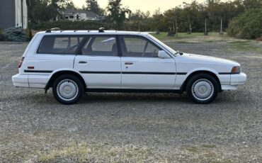 Toyota-Camry-1988-Wagon-8