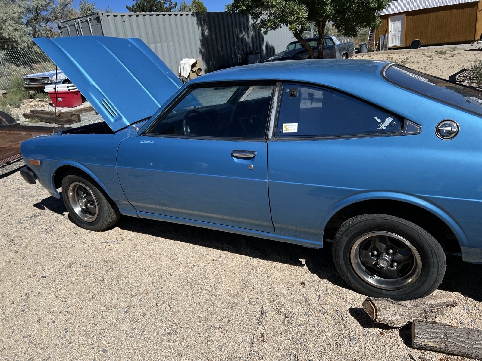 Toyota-Corolla-1977-7