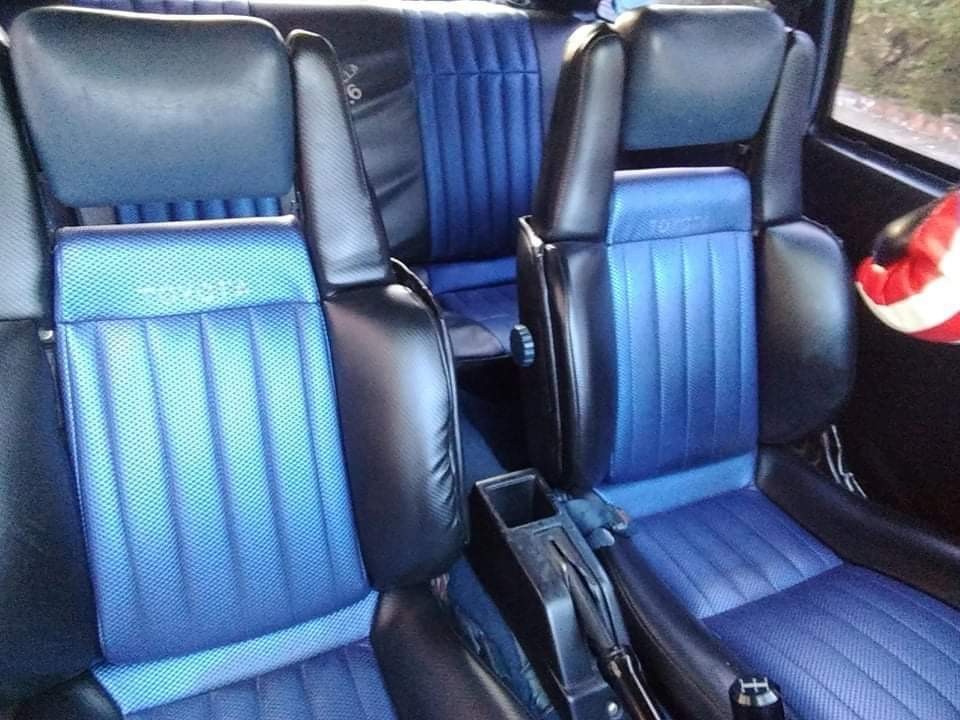 Toyota-Corolla-1985-Coupe-13