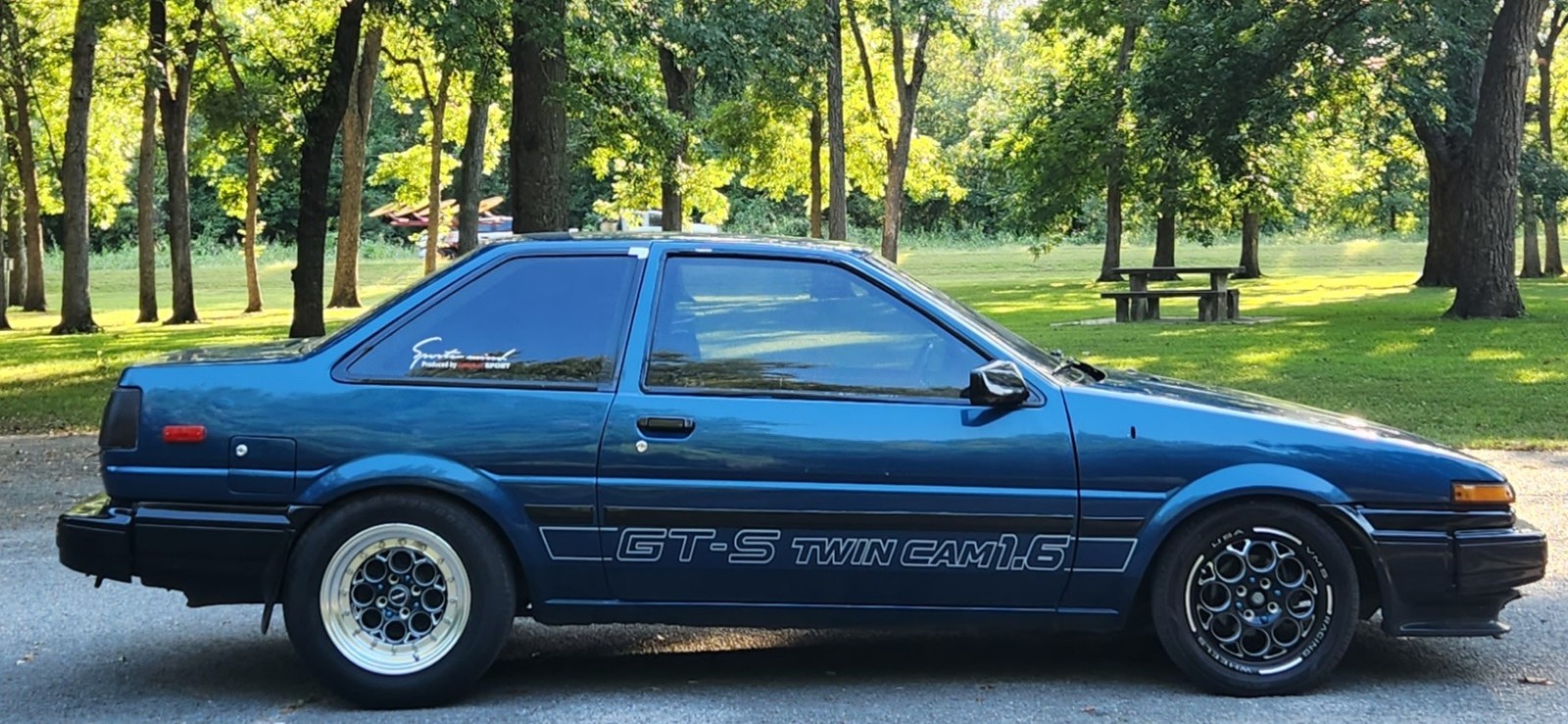 Toyota-Corolla-1985-Coupe-4