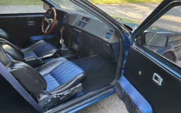 Toyota-Corolla-1985-Coupe-8