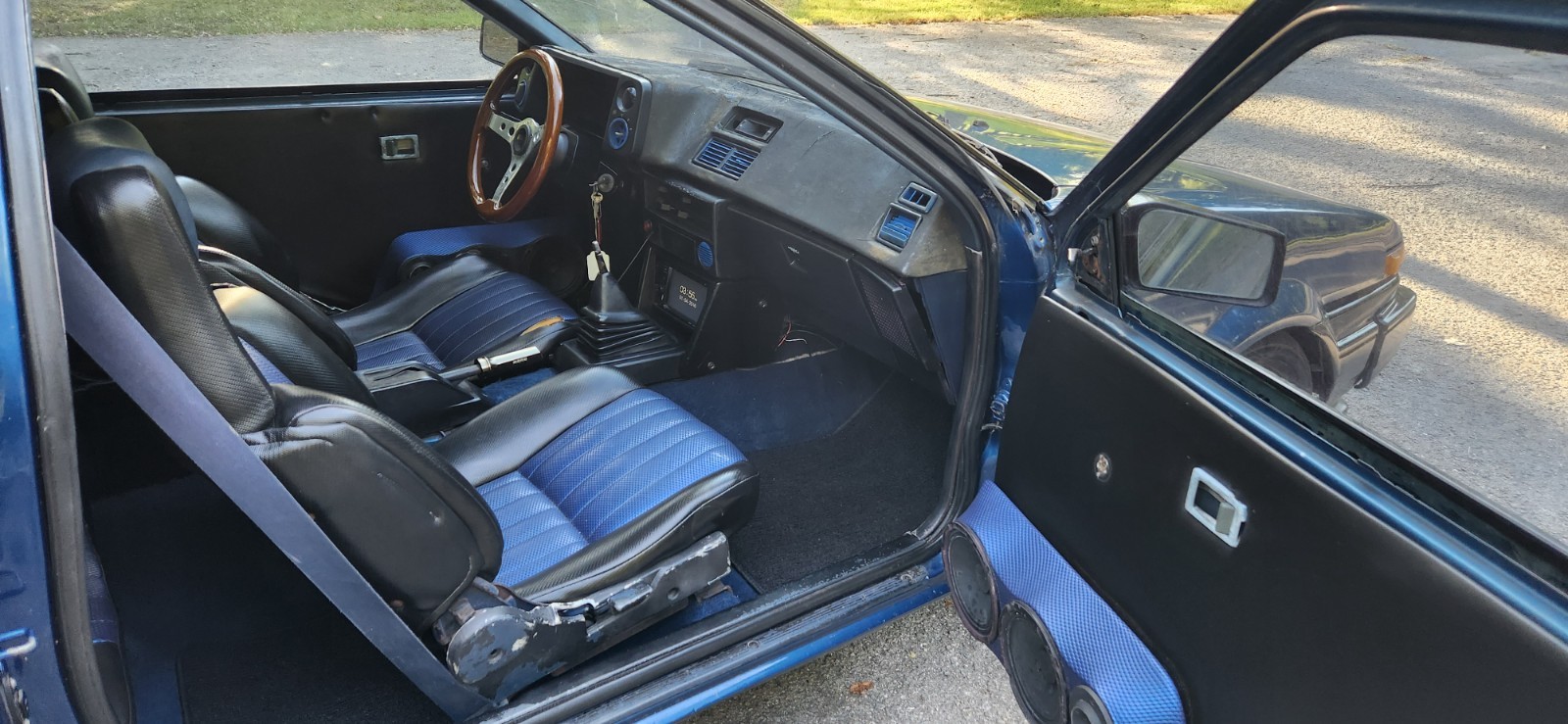 Toyota-Corolla-1985-Coupe-8