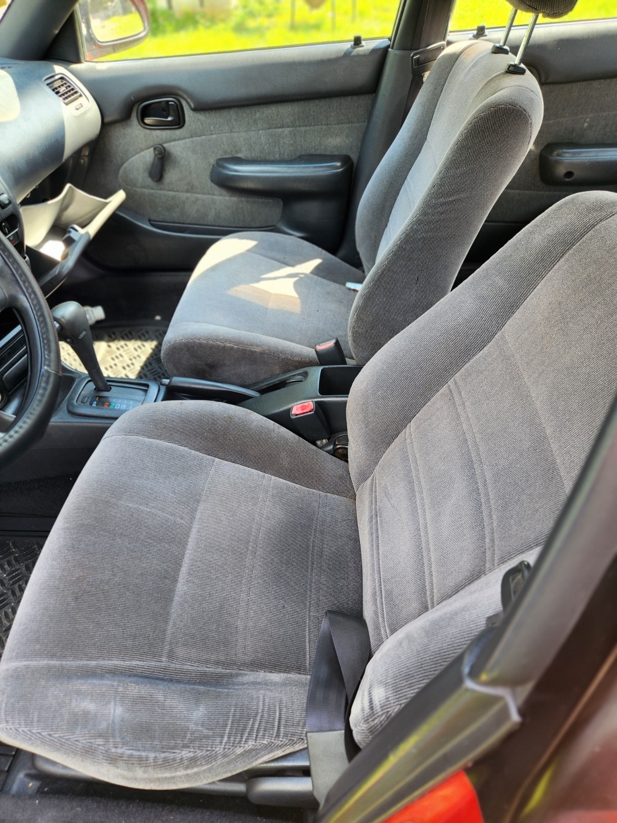 Toyota-Corolla-1993-Sedan-14