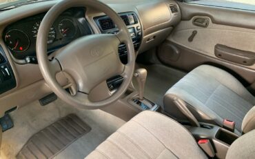 Toyota-Corolla-1996-Sedan-11