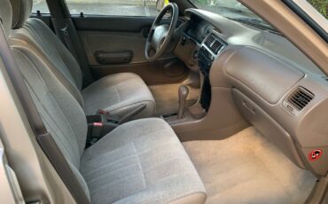 Toyota-Corolla-1996-Sedan-12