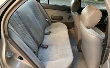 Toyota-Corolla-1996-Sedan-13