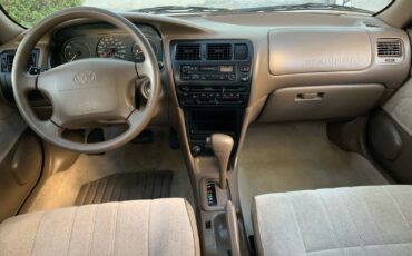 Toyota-Corolla-1996-Sedan-15