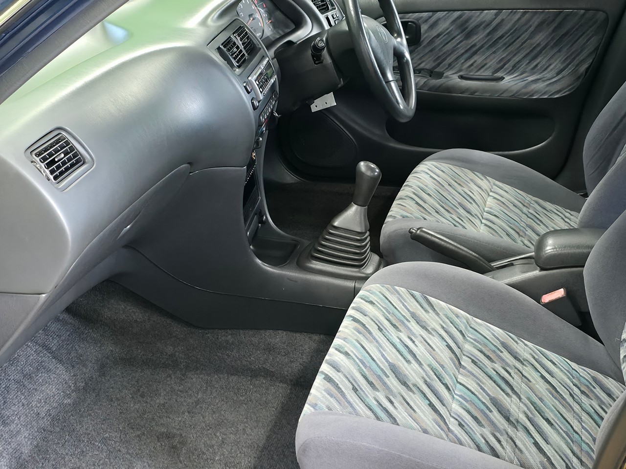 Toyota-Corolla-Wagon-1996-Wagon-22