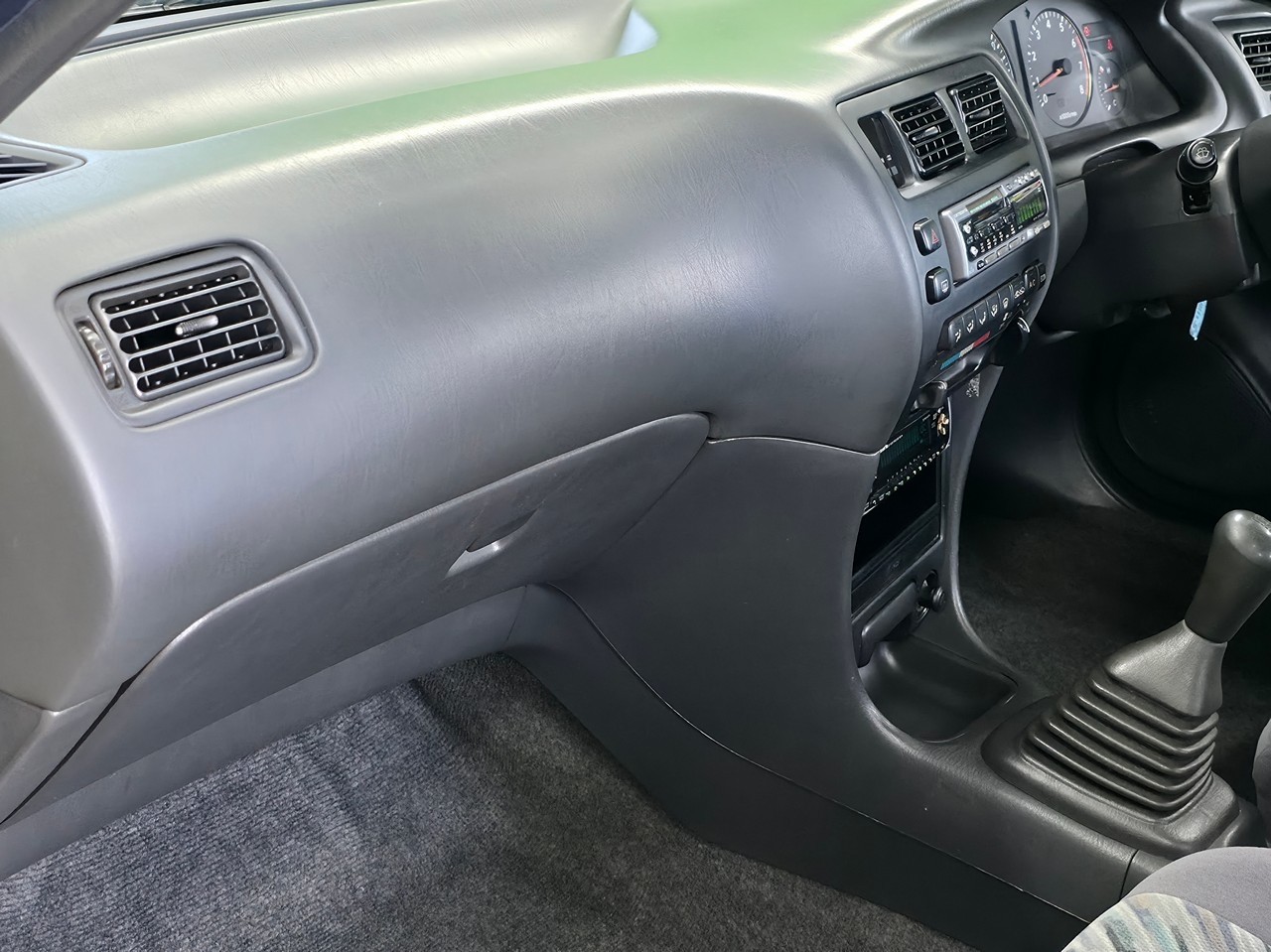 Toyota-Corolla-Wagon-1996-Wagon-23
