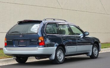 Toyota-Corolla-Wagon-1996-Wagon-3
