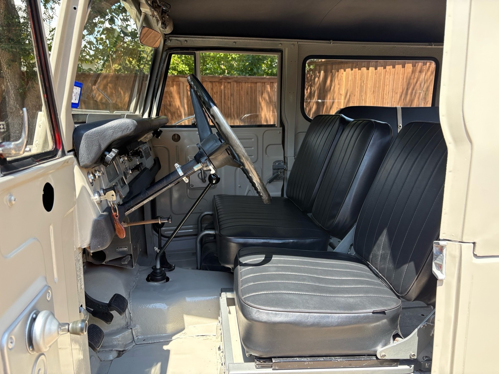 Toyota-FJ-Cruiser-1972-12