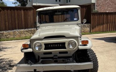 Toyota-FJ-Cruiser-1972-2