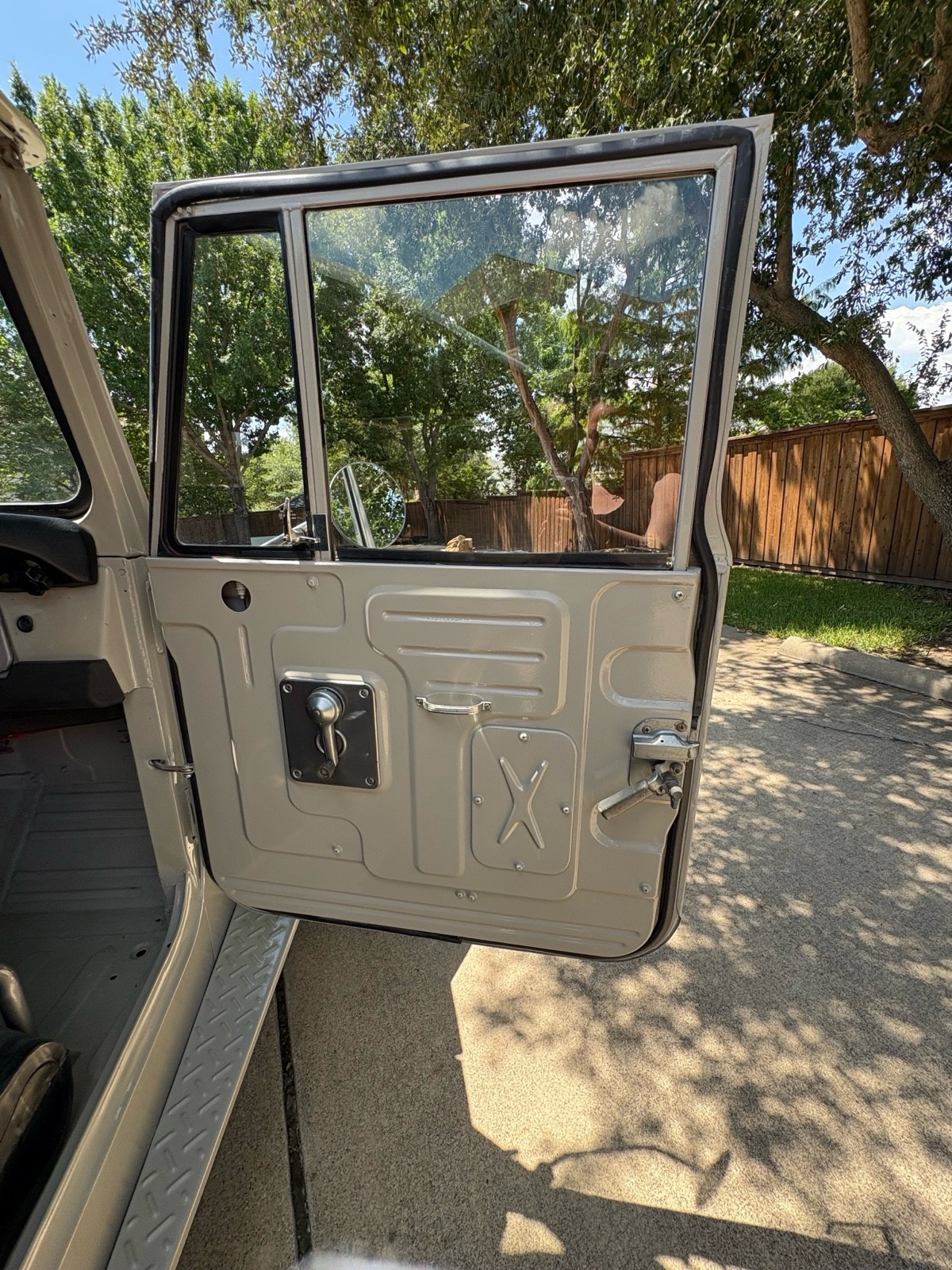 Toyota-FJ-Cruiser-1972-22