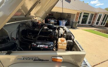 Toyota-FJ-Cruiser-1972-27