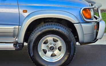 Toyota-Hilux-Surf-1996-SUV-10