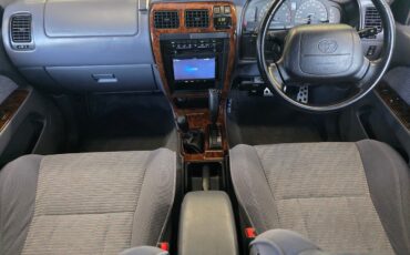 Toyota-Hilux-Surf-1996-SUV-23