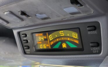 Toyota-Hilux-Surf-1996-SUV-27