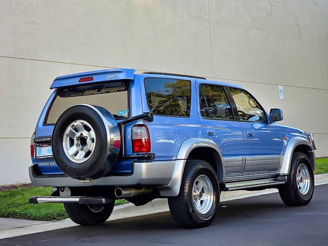 Toyota-Hilux-Surf-1996-SUV-3