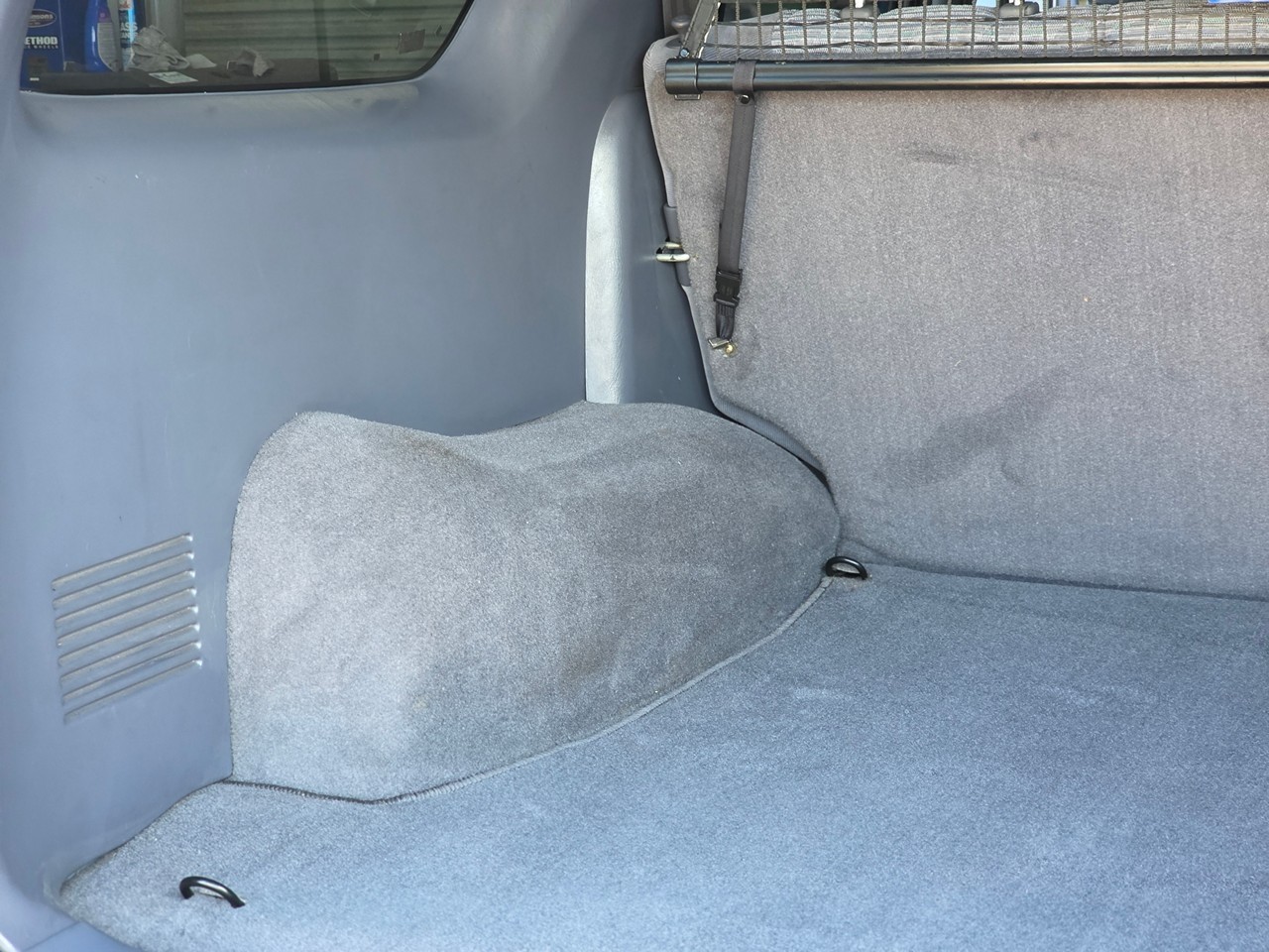 Toyota-Hilux-Surf-1996-SUV-35