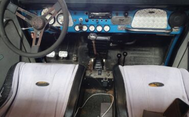 Toyota-Land-Cruiser-1968-14