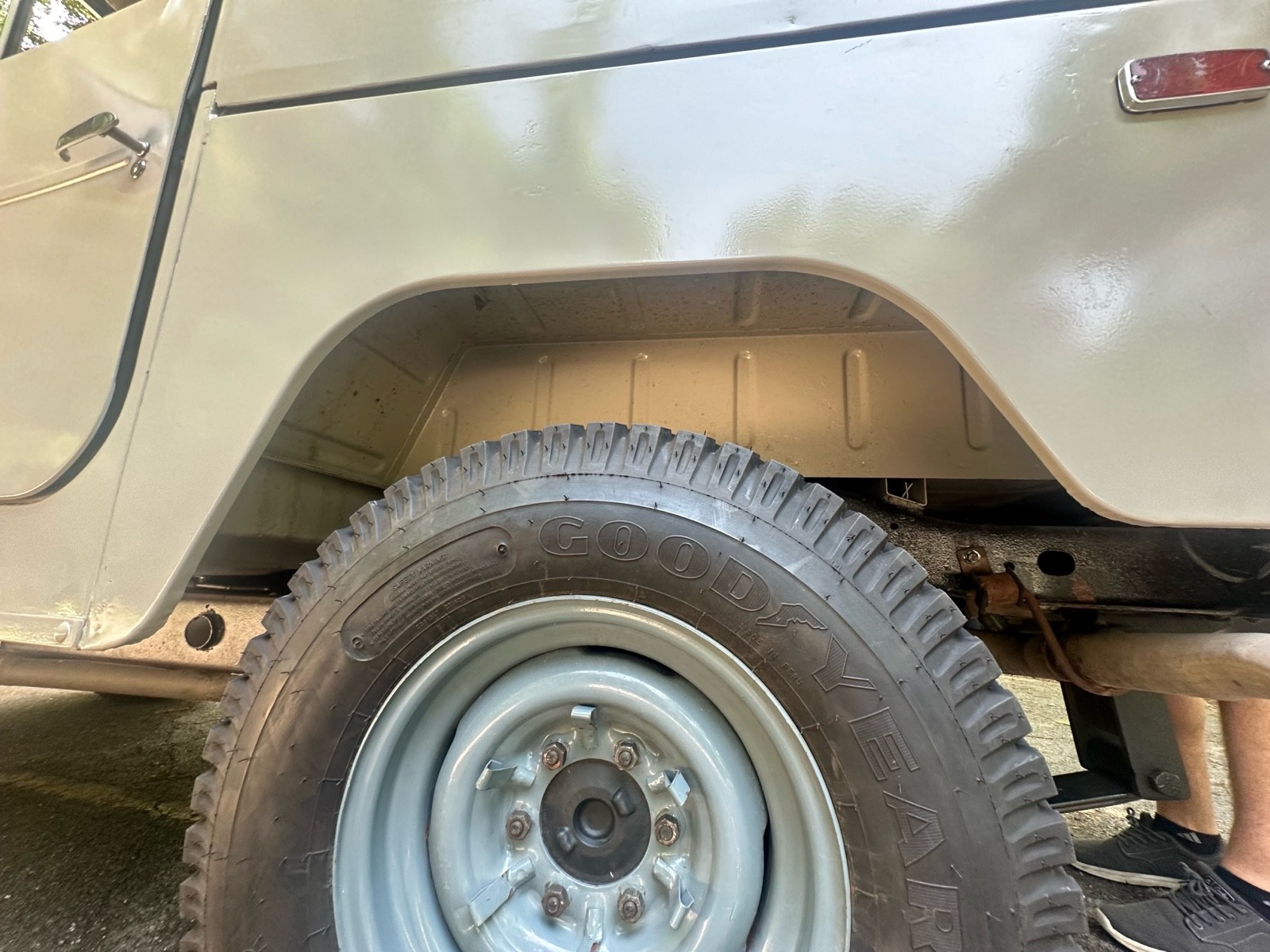 Toyota-Land-Cruiser-1970-SUV-11