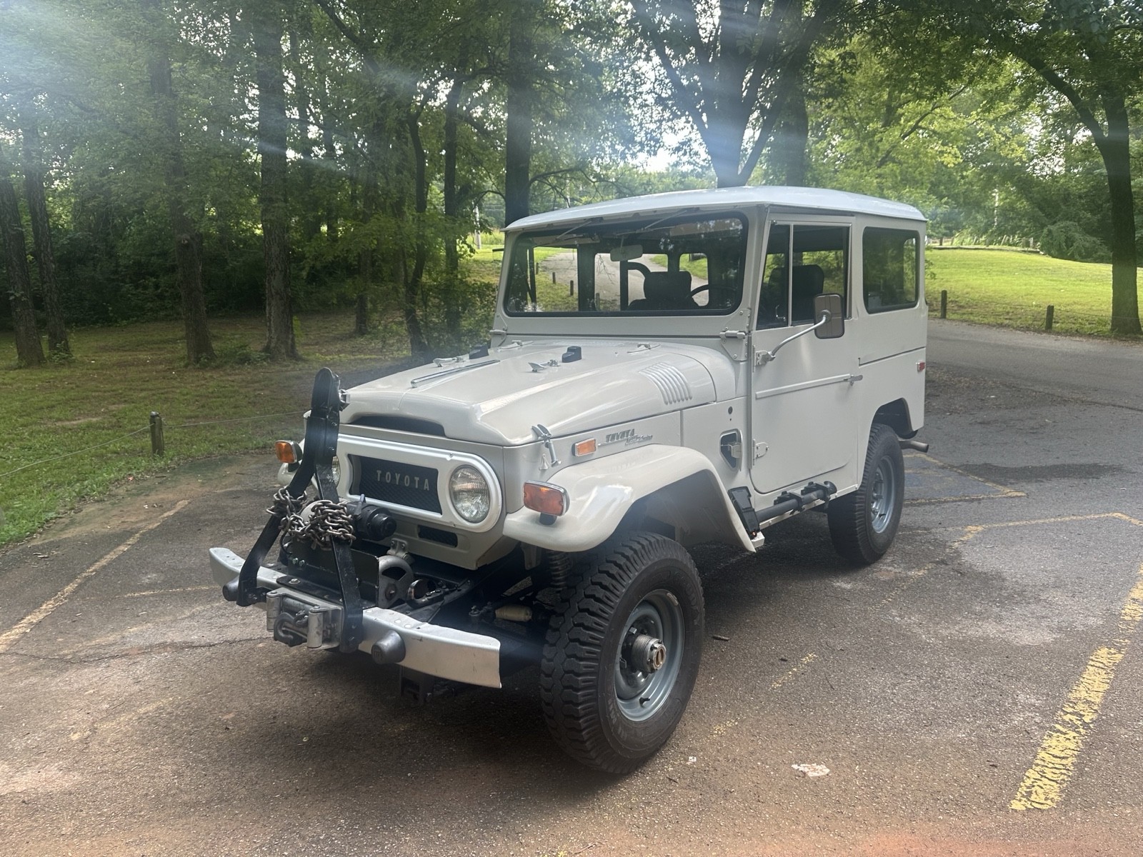 Toyota-Land-Cruiser-1970-SUV-2